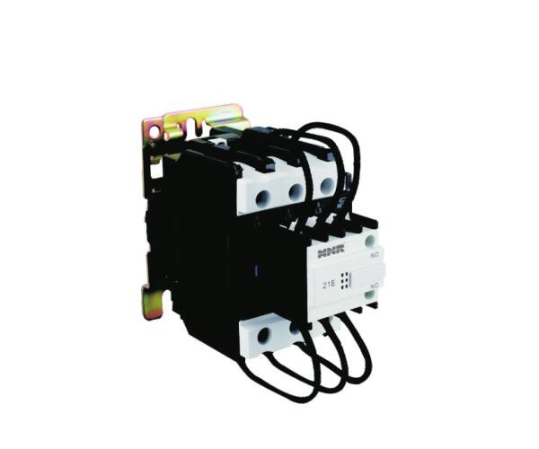 Special contactor for capacitor